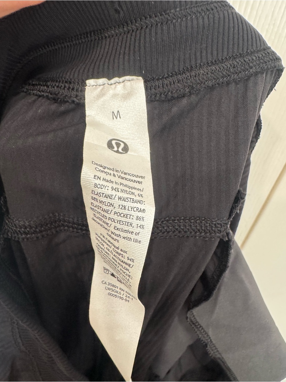 NWT Lululemon Dance Studio Relaxed-Fit Mid-Rise Cargo Pant Black - Picture 8 of 9